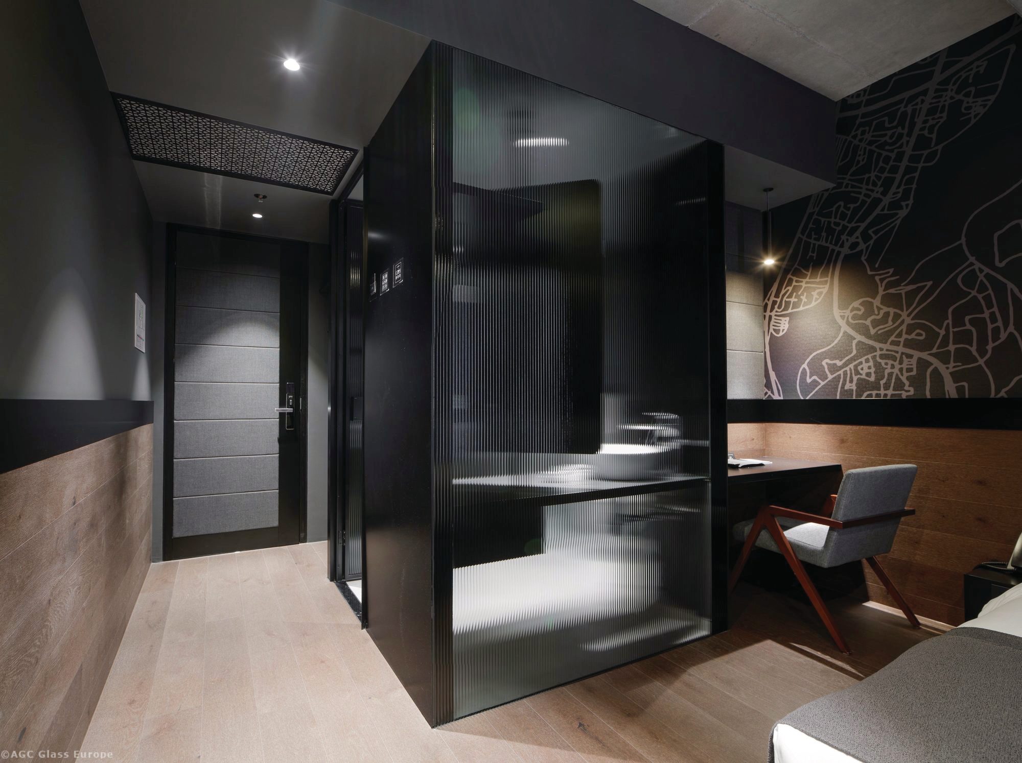 Enhancing aesthetics with Imagin Flutes patterned glass AGC Yourglass